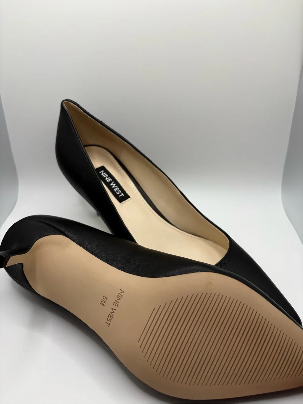 Nine West Black Leather Pointed Toe Pumps